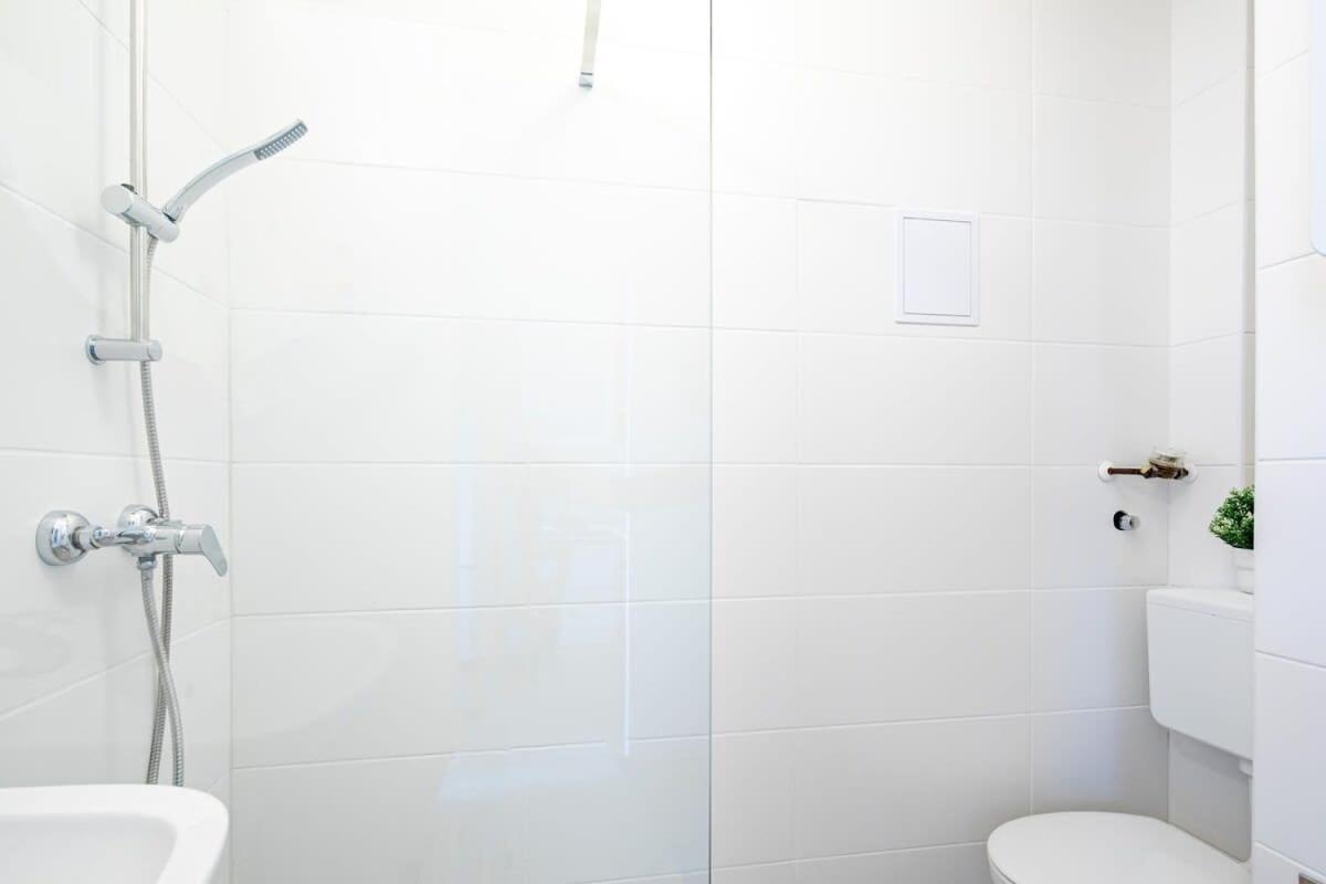 Central - Comfy - Sunny Budapest Luaran gambar