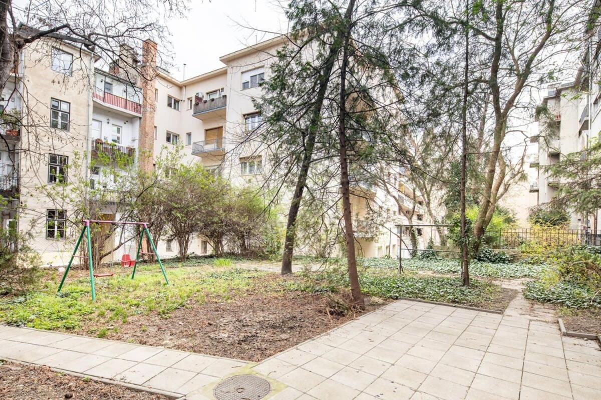 Central - Comfy - Sunny Budapest Luaran gambar